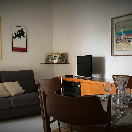 Apartamento 009 *